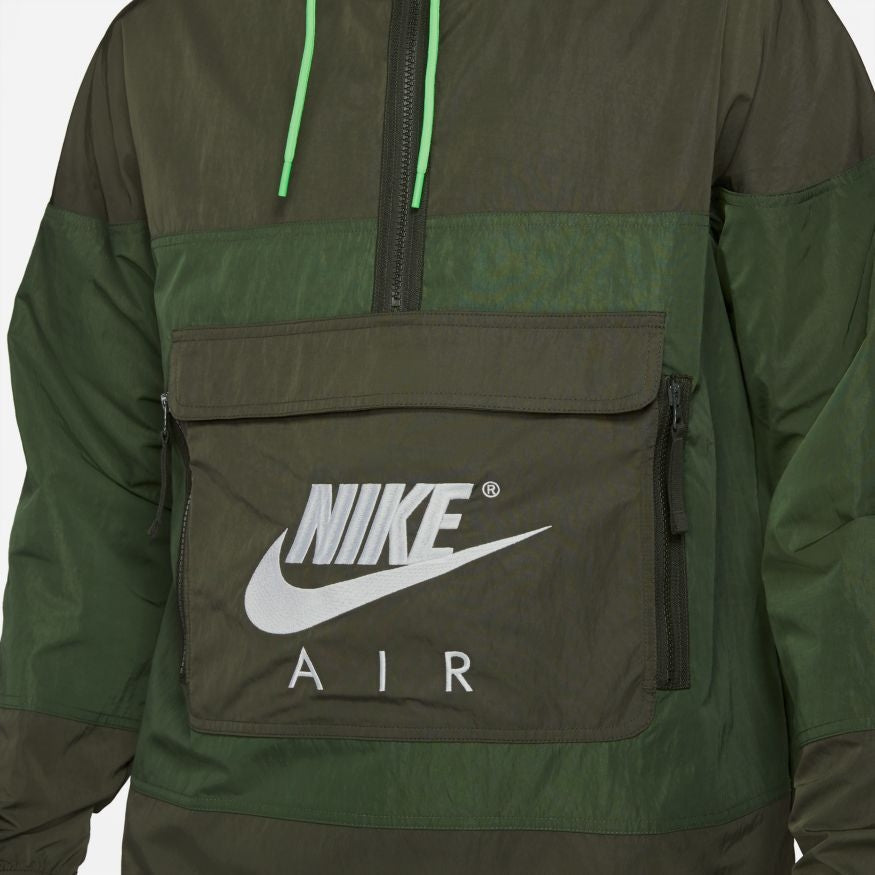 Nike Air Anorak – Grün/Weiß