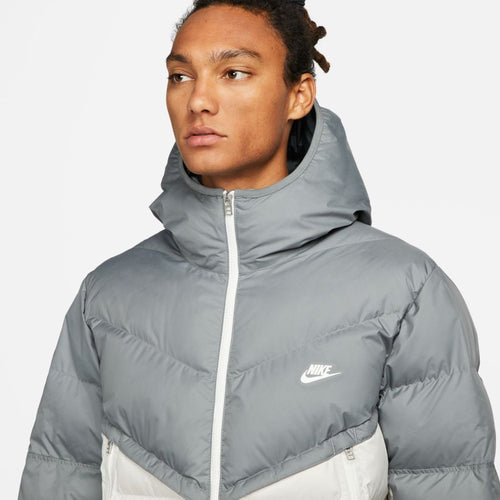 Nike Sportswear Storm-FIT Daunenjacke – Grau/Weiß - Footkorner