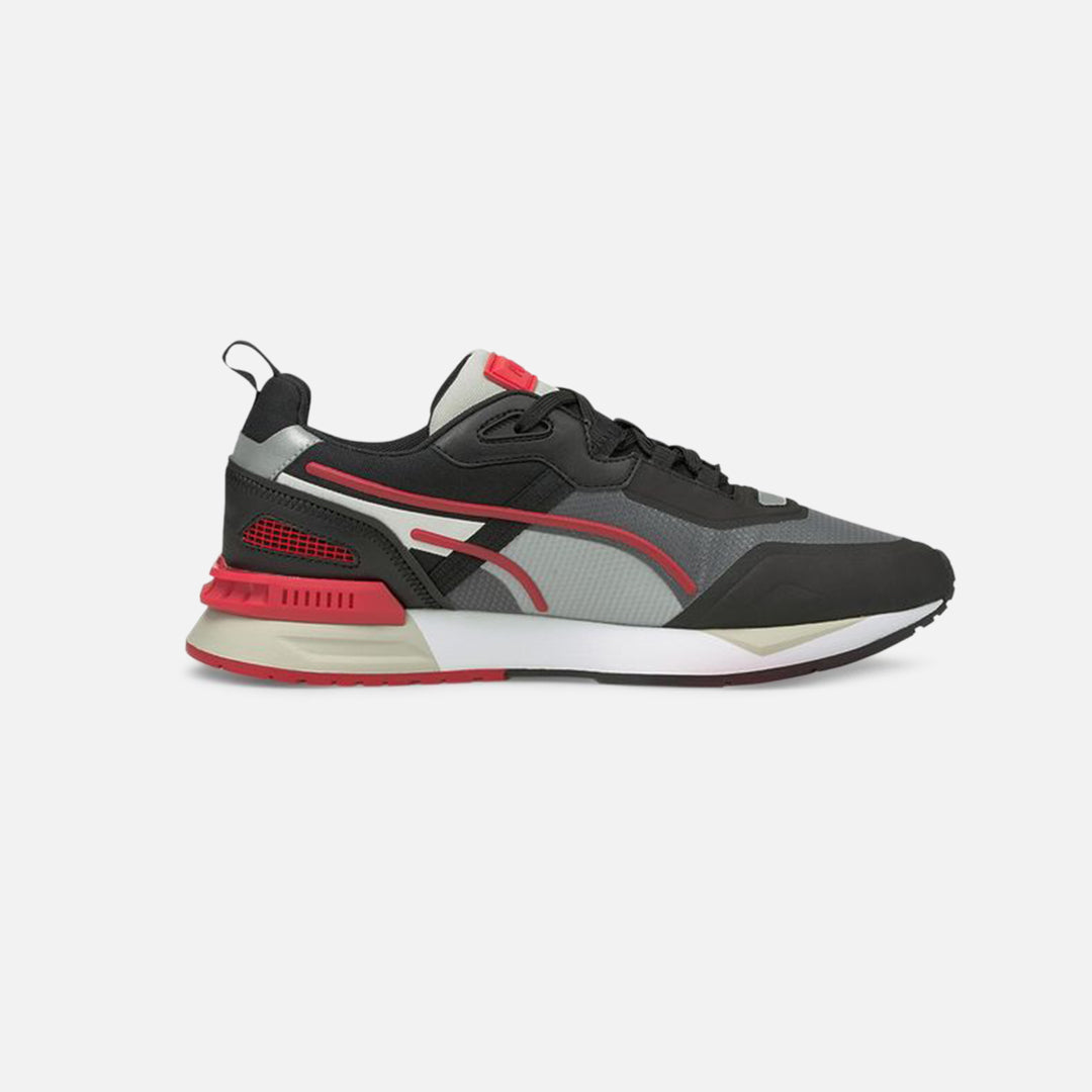 FootkornerPuma Mirage Tech - Schwarz/Grau/Rot