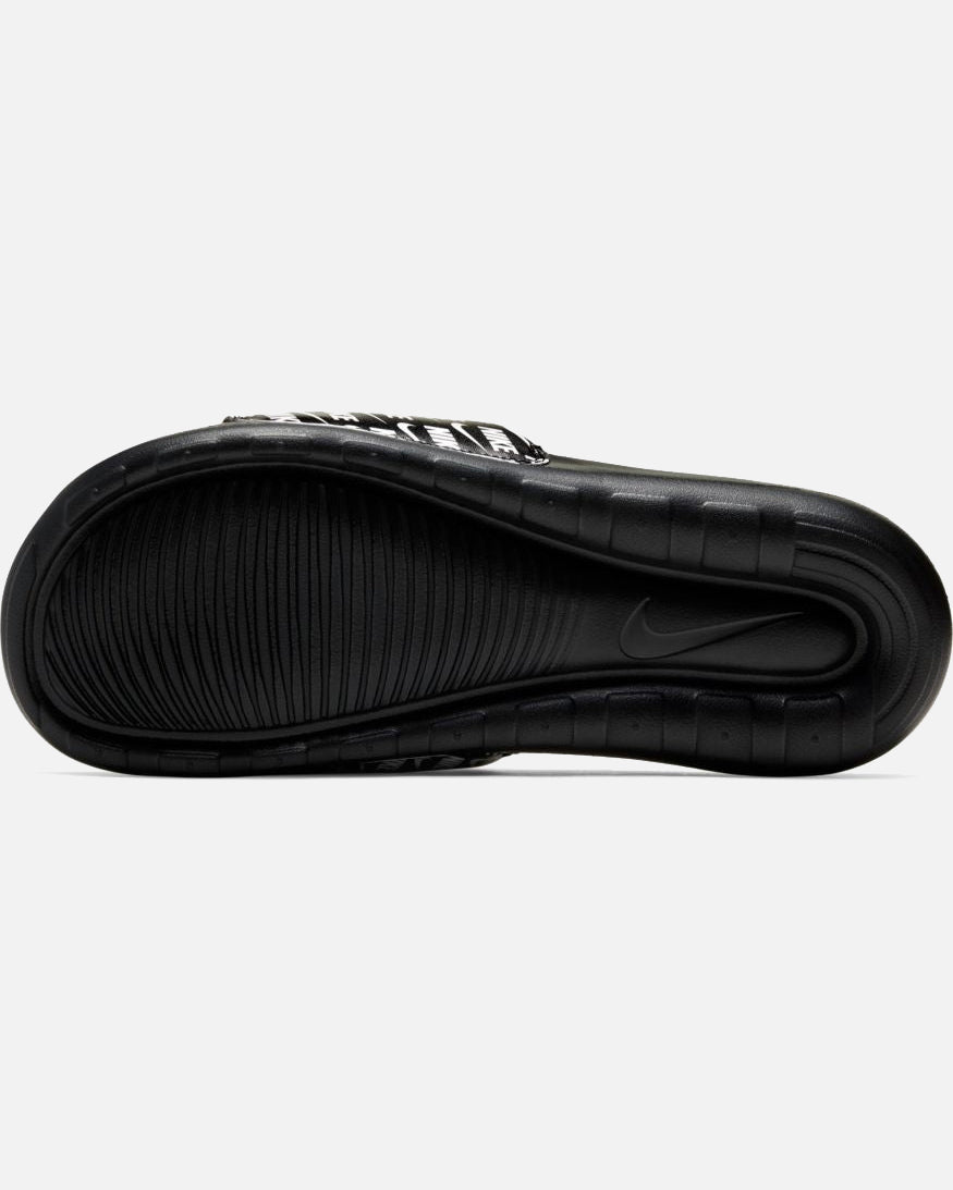 FootkornerNike Victori One Slides – Schwarz/Weiß