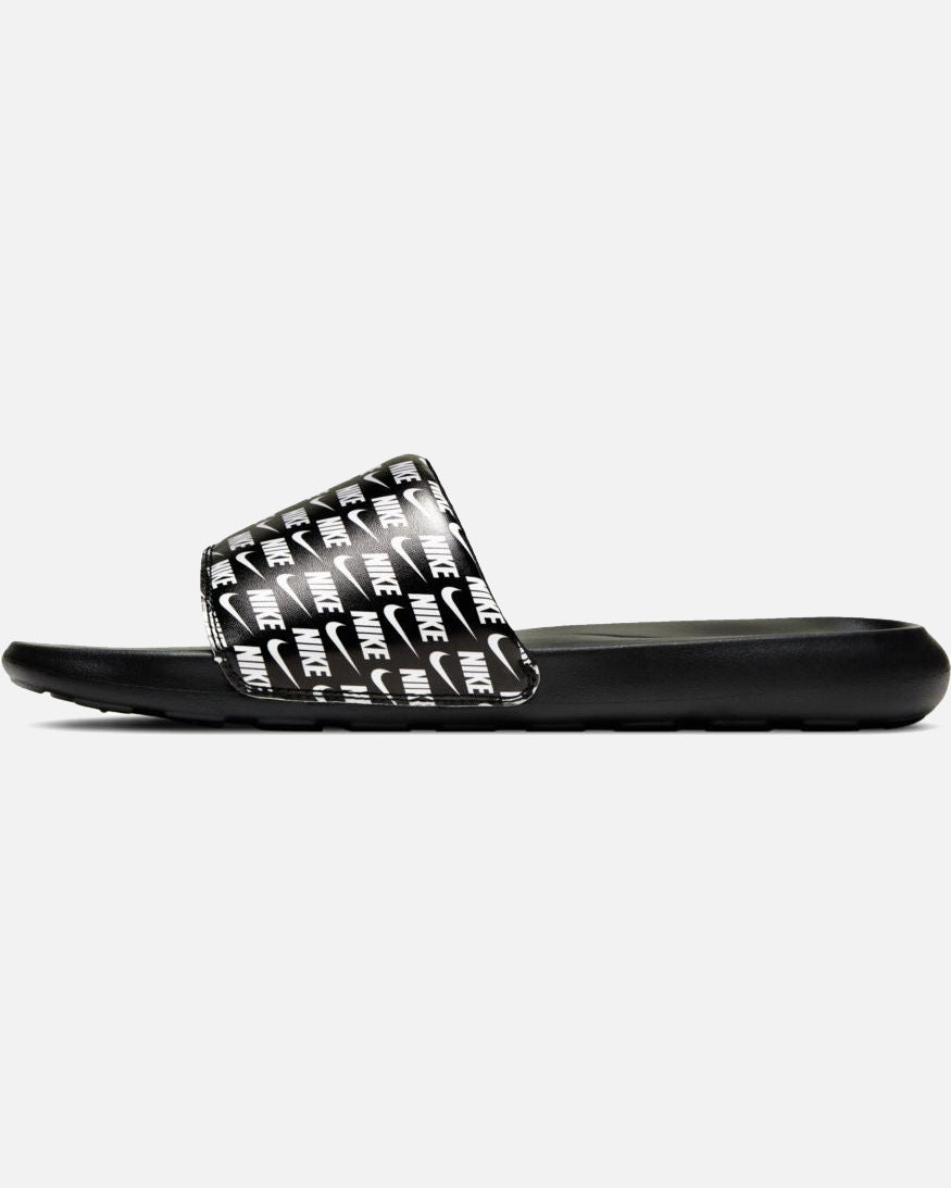 FootkornerNike Victori One Slides – Schwarz/Weiß