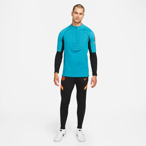 Chelsea Winter Warrior Trainingsoberteil 2021/2022 – Blau/Schwarz - Footkorner