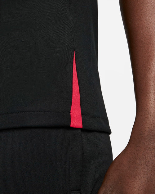 Liverpool Strike Trainingsshirt 2022/2023 – Schwarz - Footkorner