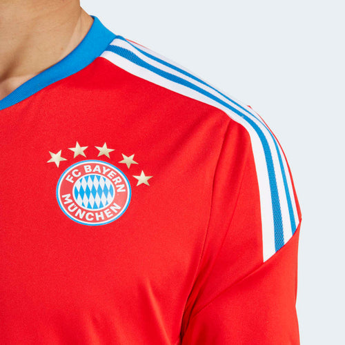 Bayern Munich training jersey 2022/2023 - Red/White/Blue - Footkorner