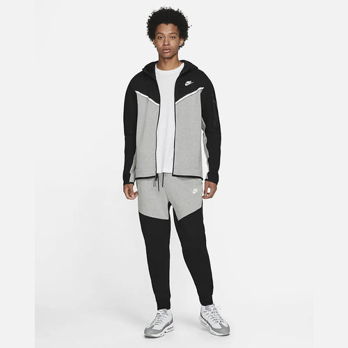 Pantalon jogging Nike Tech Fleece - Gris/Noir - Footkorner