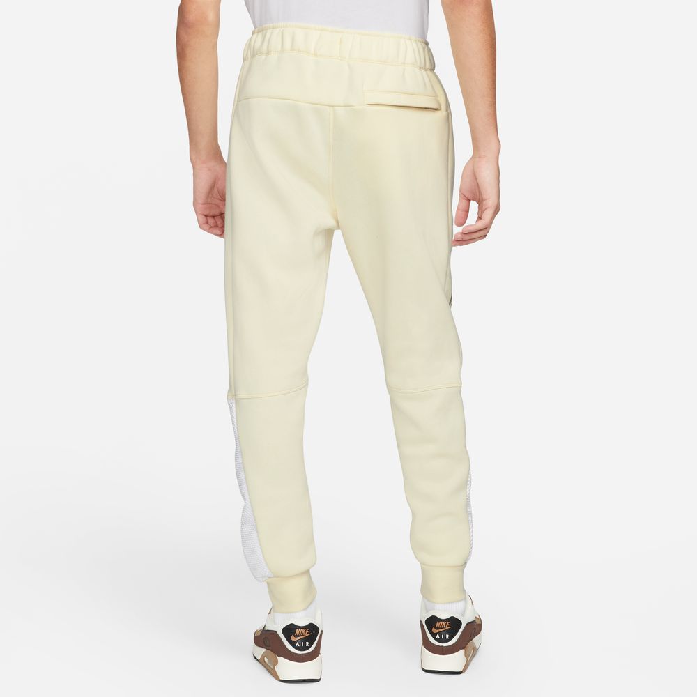 FootkornerGebürstete Nike Air Fleece-Hose – Beige