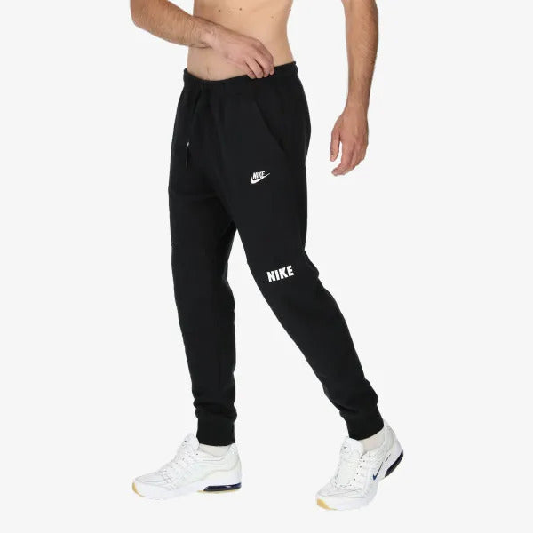 FootkornerNike Sportswear Essentials Pants - Black
