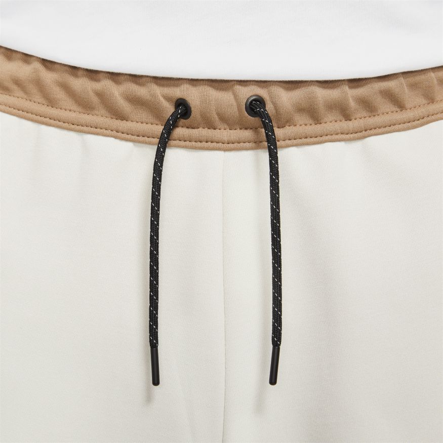 FootkornerPantalón jogging Nike Tech Fleece - Beige/Blanco