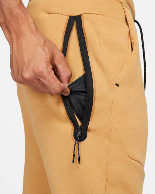 Jogger Nike Tech Fleece - Beige/Nero - Footkorner