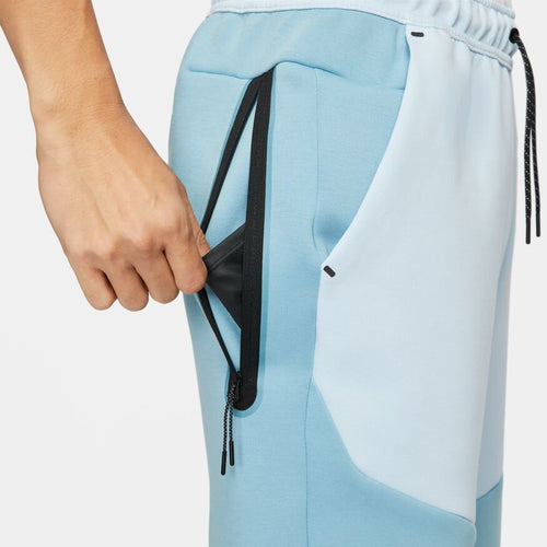 Joggers Nike Tech Fleece - Azul cielo - Footkorner