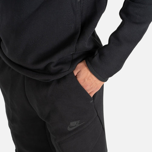 Pantaloni Nike Tech Fleece Cargo - Neri - Footkorner