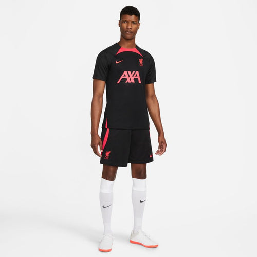 Short d'entrainement Liverpool Strike 2022/2023 - Noir/Rouge - Footkorner