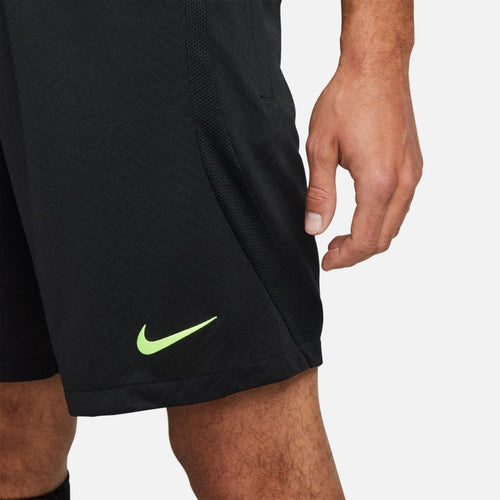 Tottenham Hotspur Strike Training Shorts - Black/Yellow - Footkorner