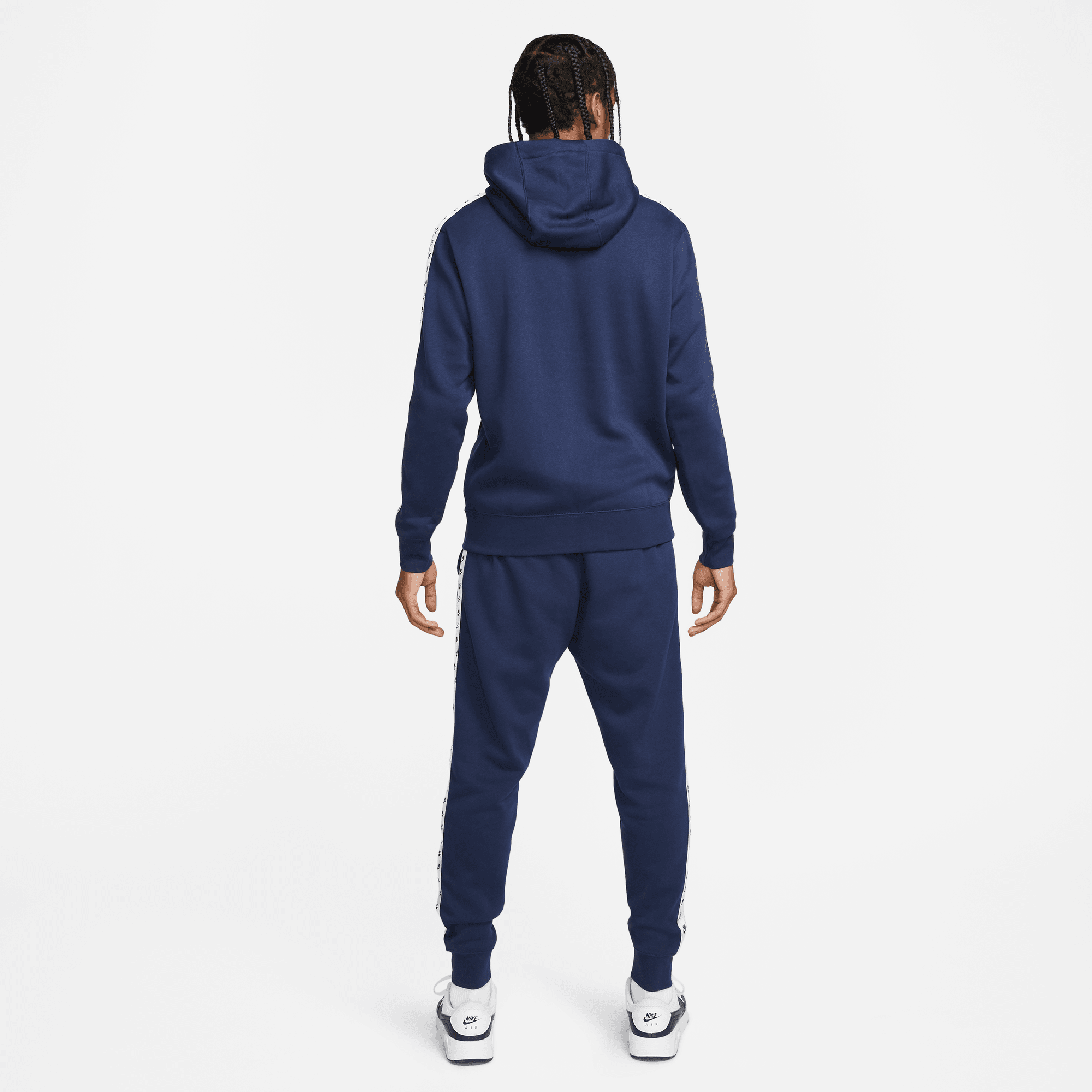 FootkornerNike Sportswear Essential Trainingsanzug – Blau