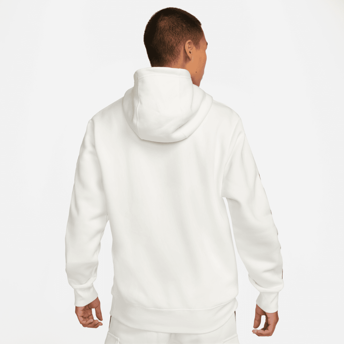 Nike Sportswear Repeat Hoodie – Weiß/Rot/Schwarz