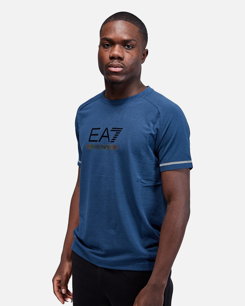 Surichinmoi ar Almindeligt Emporio Armani EA7 Tee Ventus 7 T-shirt - Blue – Footkorner