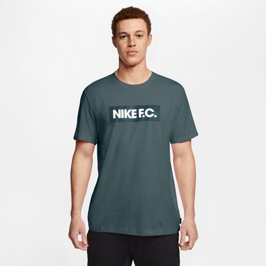 FootkornerNike FC Essential T-Shirt - Green