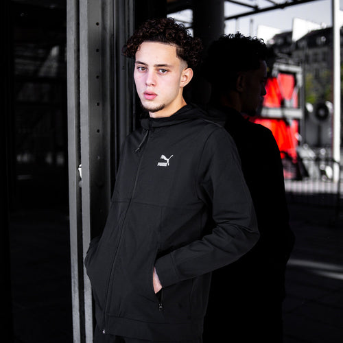 Puma Woven Hooded Jacket - Black - Footkorner