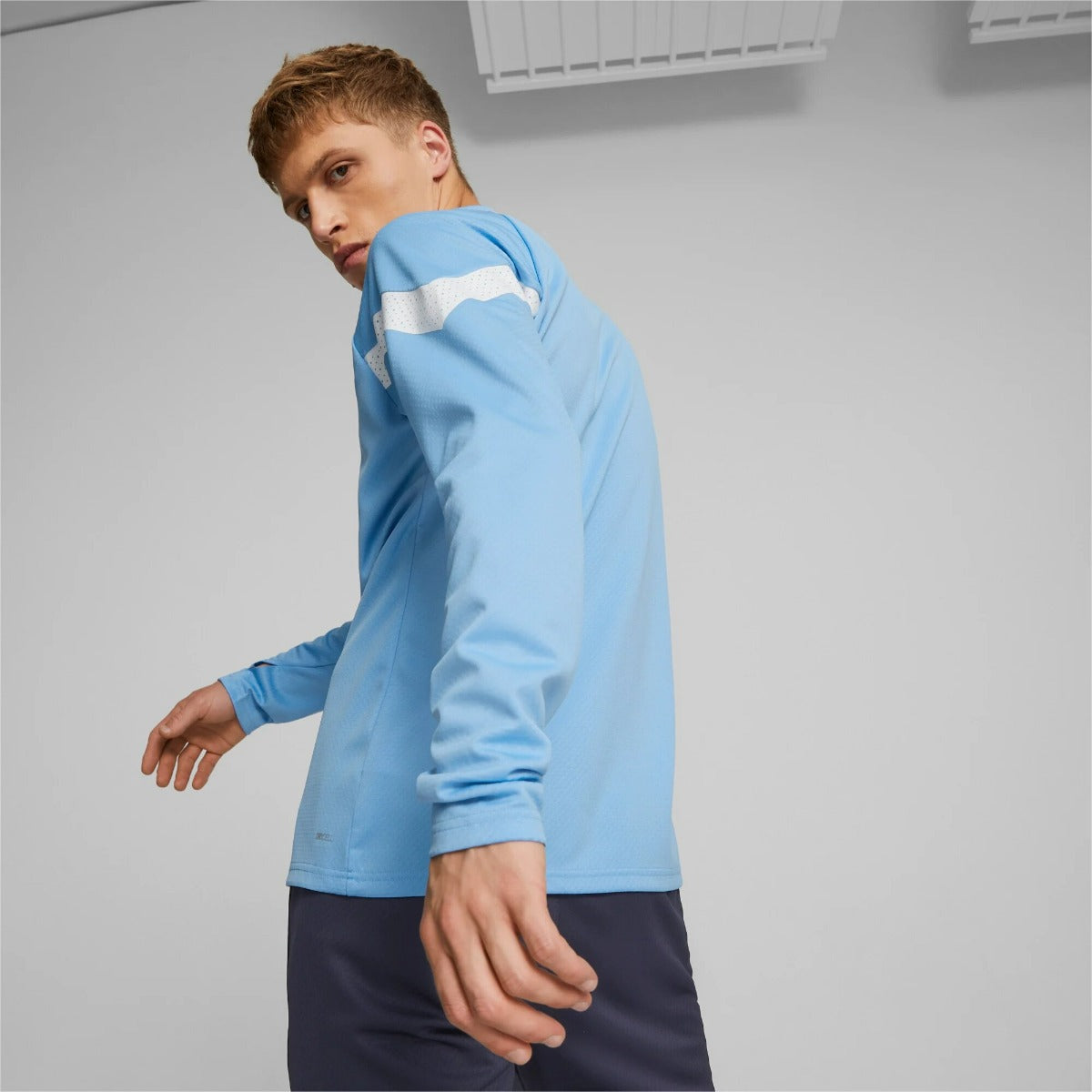 FootkornerMaglia da allenamento Manchester City 2022/2023 - Celeste