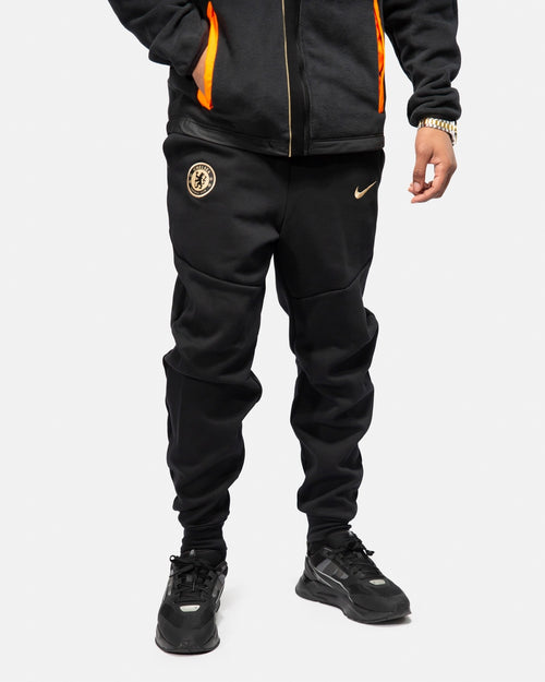 Chelsea Tech Fleece Pants - Black/Gold - Footkorner