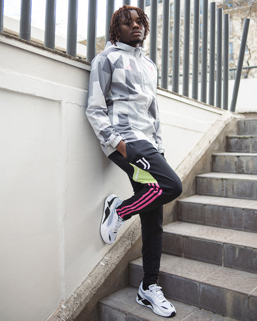 Veste Coupe-Vent Juventus 2022/2023 - Gris/Rose - Footkorner